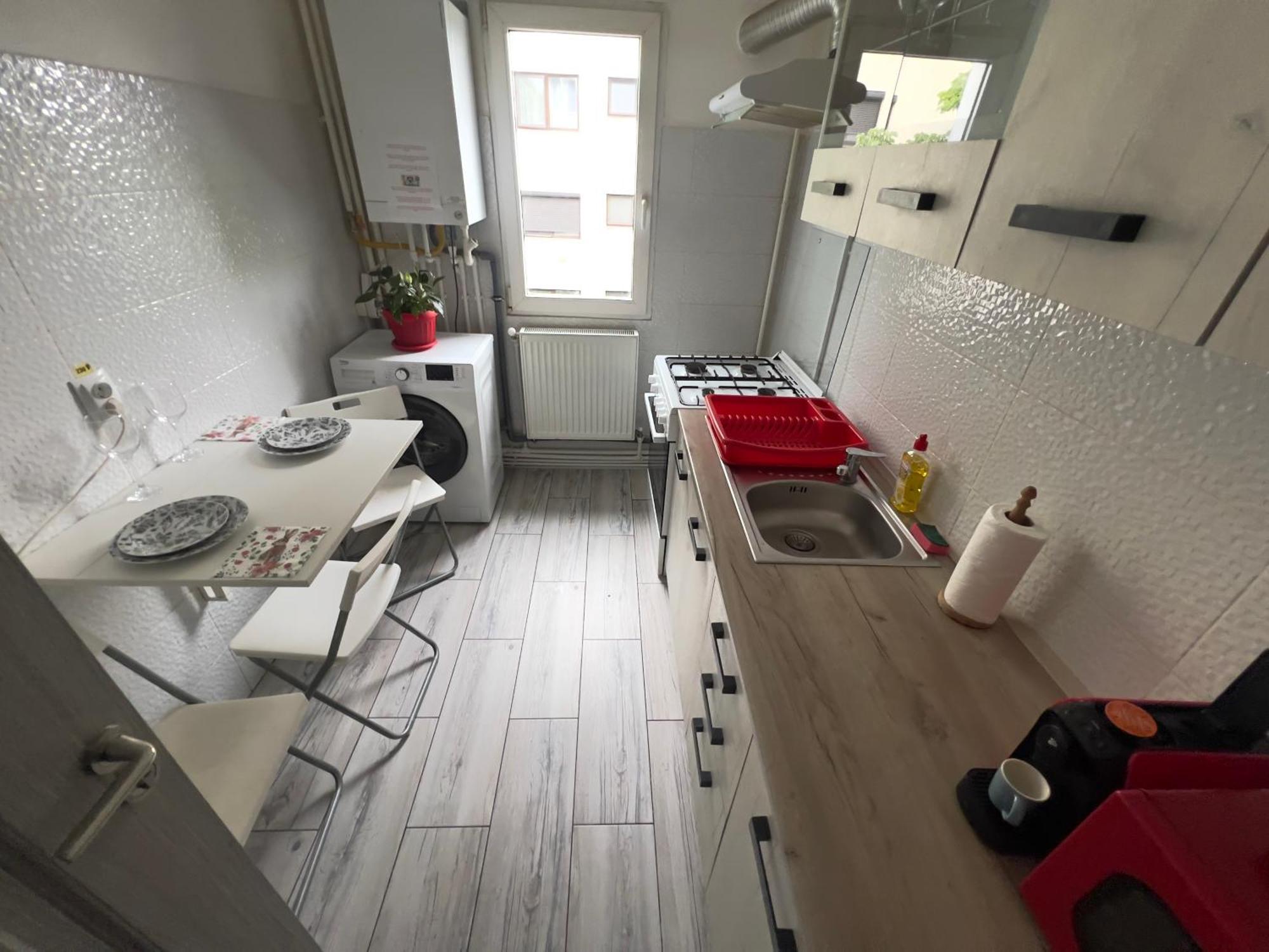 3 Rooms Apartment Airy & Bright Palas Style Iasi Exterior photo